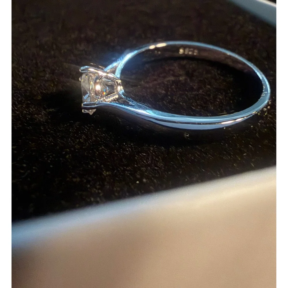 Genuine .8CT Moissanite Solitaire Ring S925 Sterling Silver Size 9.5